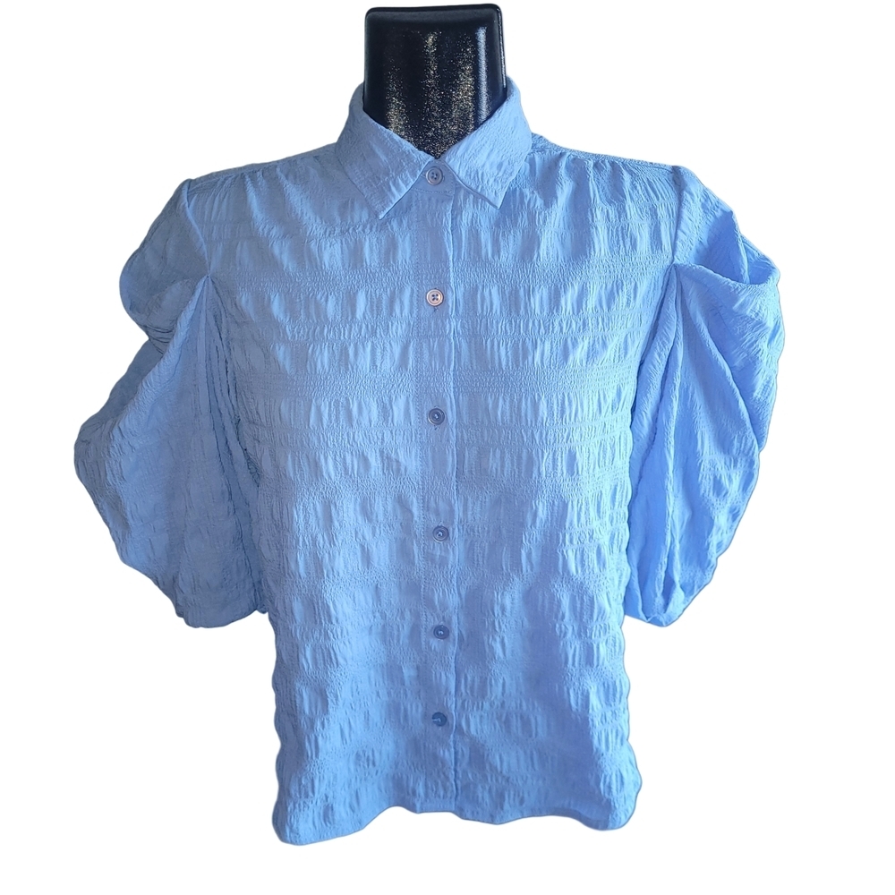 Icone By Simons Light Blue Textured Button-Up Blouse M